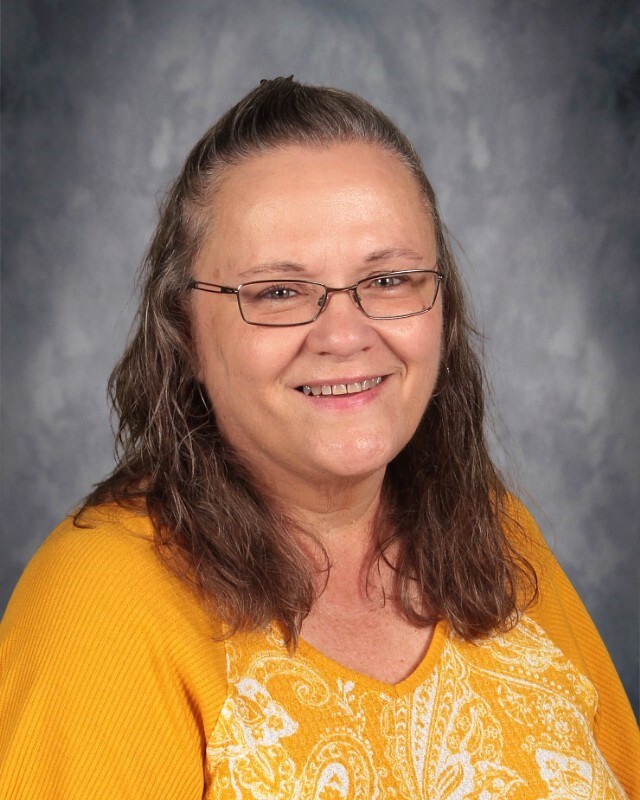 Leanne Turney | Paraprofessional 